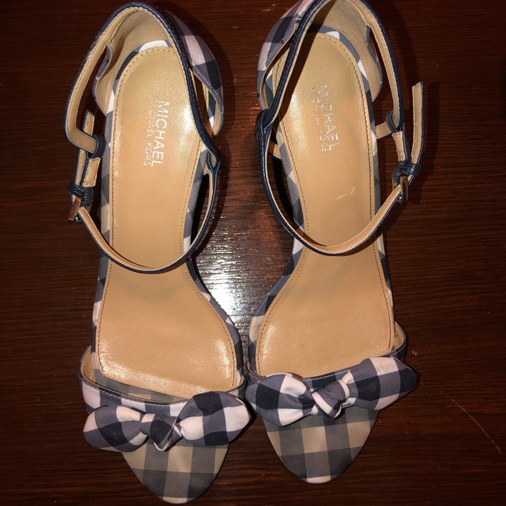 Michael Kors Garden Party Peep Toe Heels Size 9